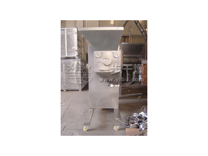 YK系列搖擺式顆粒機(jī)